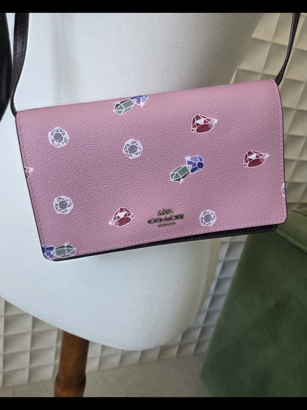 New Disney x Coach Hayden Foldover Crossbody Clutch Gem Snow White Seven Dwarfs - Picture 2 of 9